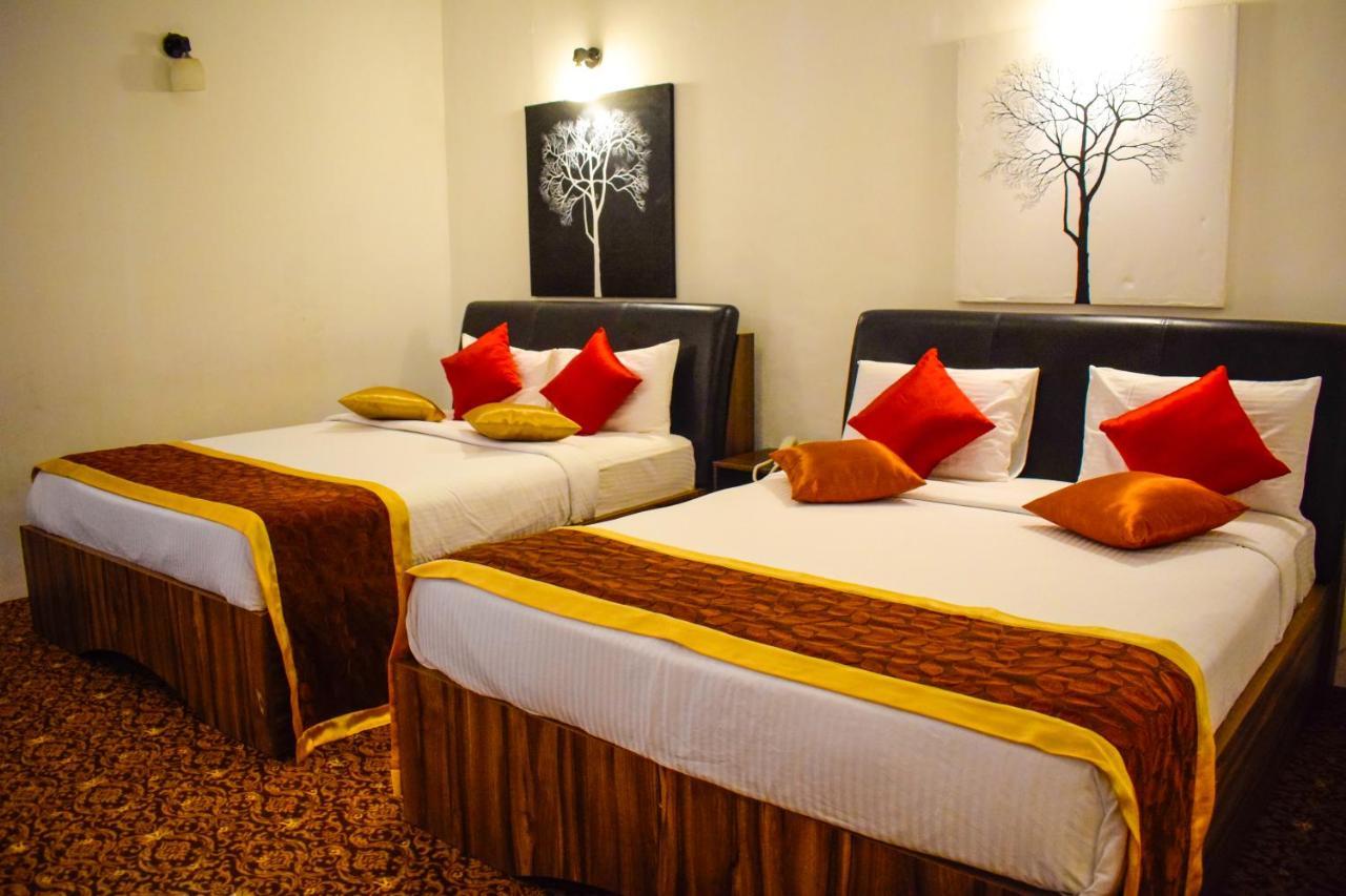 La Cottage Boutique Hotel & Restaurant Nuwara Eliya Buitenkant foto